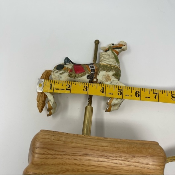 Vintage The American Carousel Limited Edition Collection Carousel Musical Box - Picture 10 of 11
